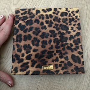 Tarte eye shadow disposable palette